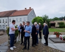 IMG-26ce7539c112d69d4c4a376bbb1a01c3-V