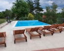 IMG-07f8cd8ded2f4f78536cbf78354ddb2a-V